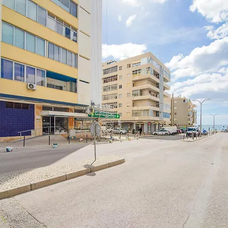 Apartament Torre Azul Quarteira